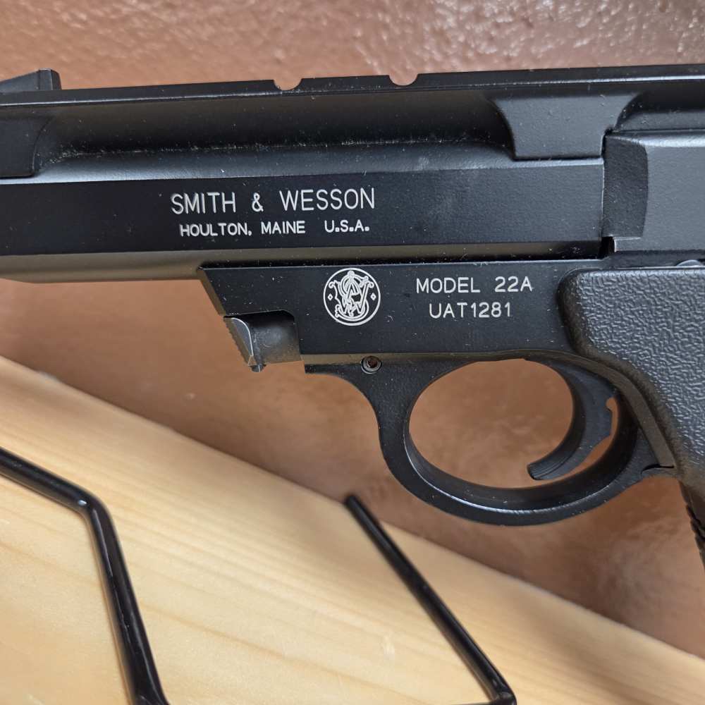 Smith & Wesson Model 22A .22 LR Pistol -img-2