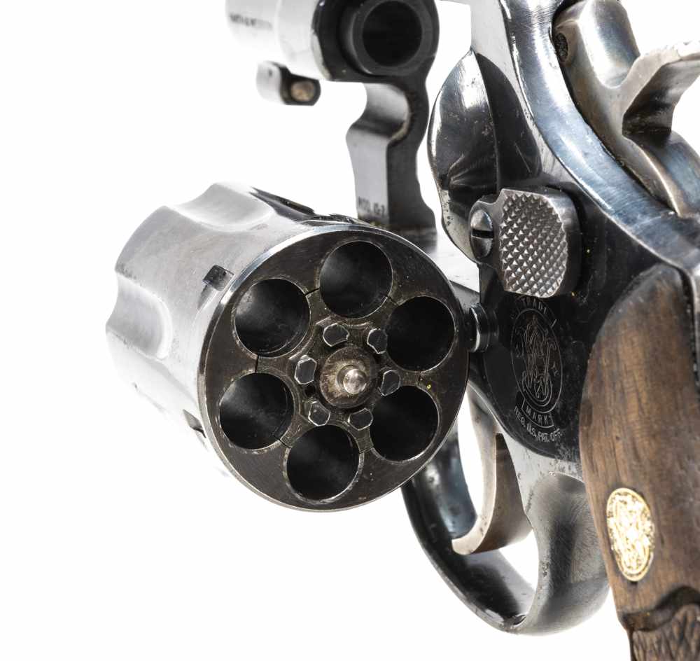 Smith & Wesson S&W 10-7 38spl 2" 6 Shot Round Butt-img-7