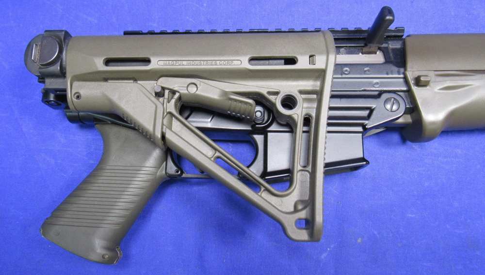 SIG Sauer SIG556 rifle Gas Piston in 5.56 NATO - 16" bbl. & Folding Stock-img-24