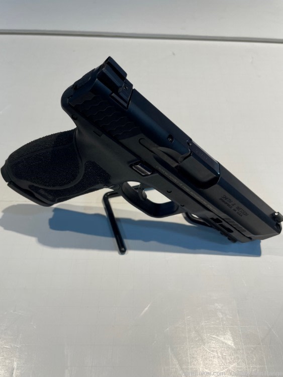 USED Smith & Wesson MP9 2.0-img-2