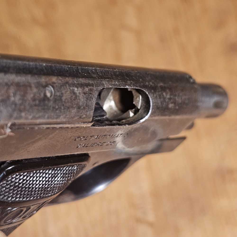 Colt 1908 Vest Pocket Hammerless Pistol 25 acp-img-3