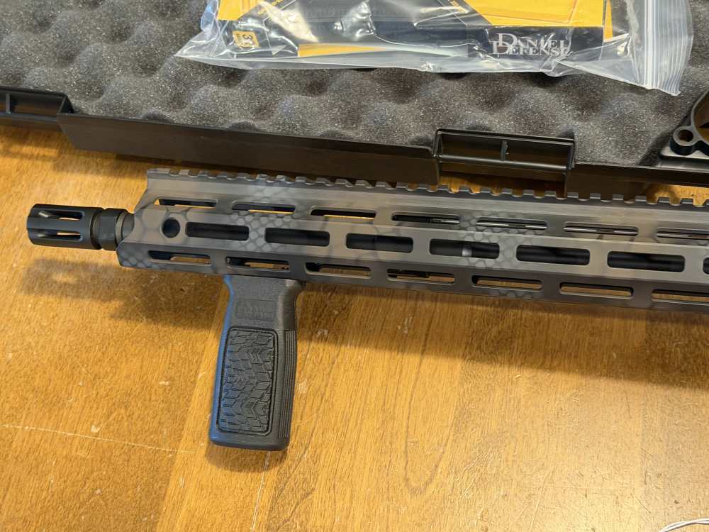 Daniel Defense DDM4 V7 5.56 NATO RATTLE CAN NIB! (2-548)-img-7