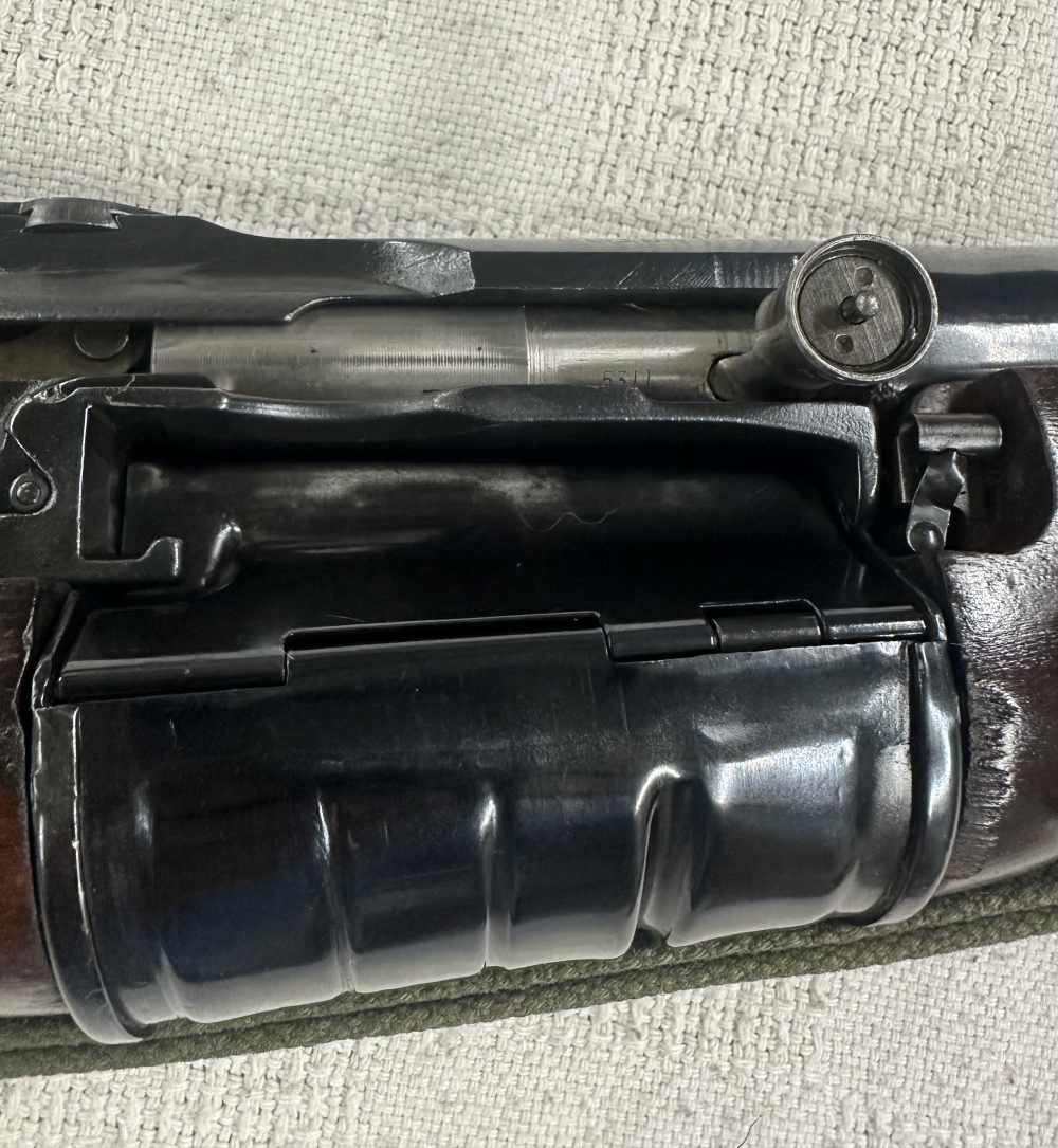 Johnson Automatics Model of 1941 30-06 with bayonet and book-img-37