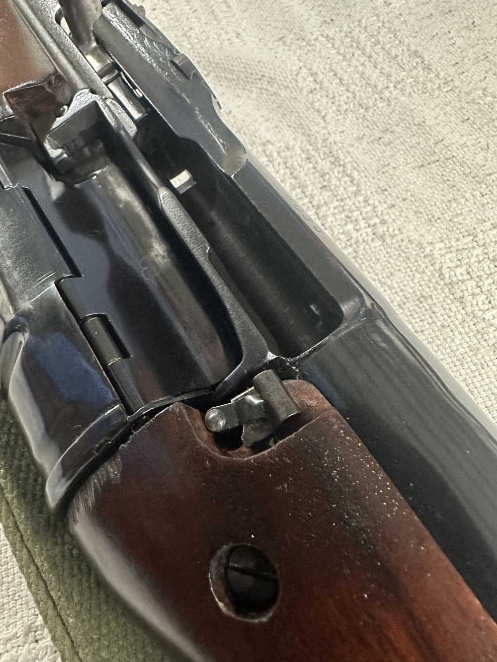 Johnson Automatics Model of 1941 30-06 with bayonet and book-img-22