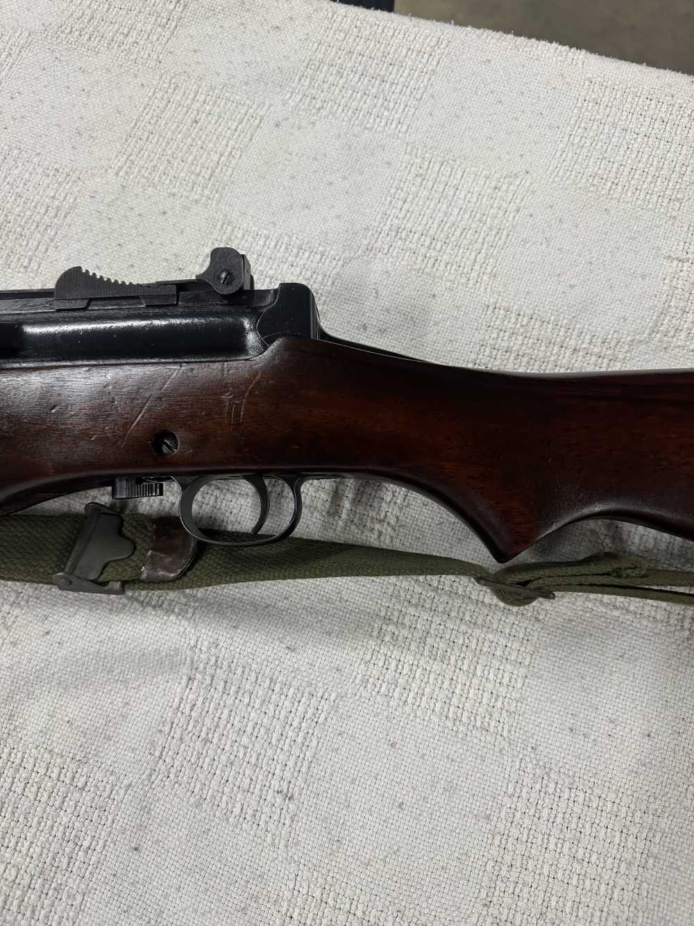 Johnson Automatics Model of 1941 30-06 with bayonet and book-img-5