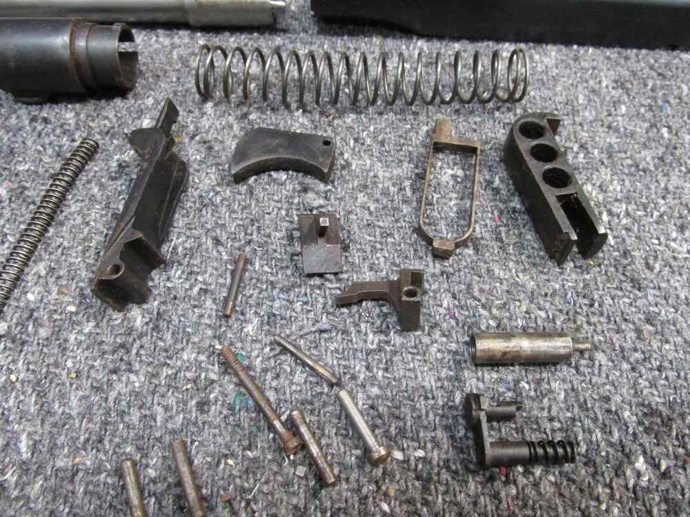 WWII GERMAN MARKED FN MODEL 1922 PISTOL PARTS KIT-7.65mm CALIBER-GOOD BORE-img-4