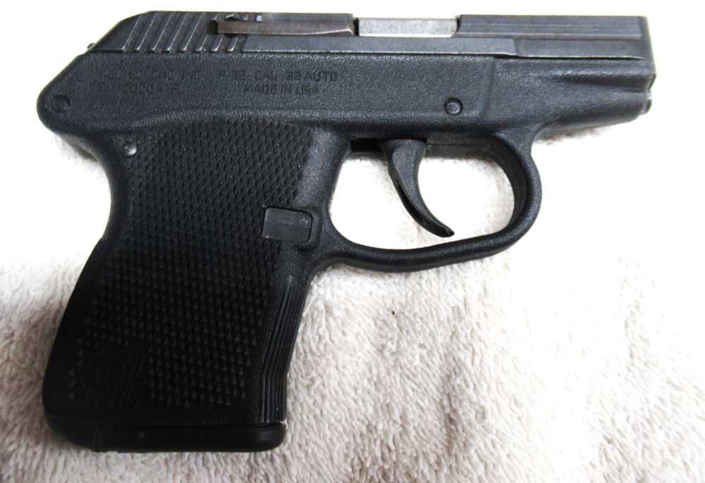 Kel Teg, P-32, 32 Cal, Original Box, Paper  &  Holster , 2.68 In, 7 Shot-img-1