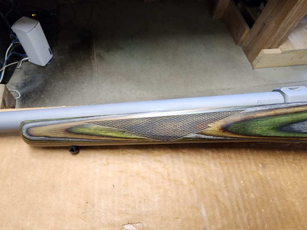PICS! NEW RUGER M77/22 22 HORNET RIFLE 18.5 THREADED GREEN LAMINATE 77 NIB-img-21