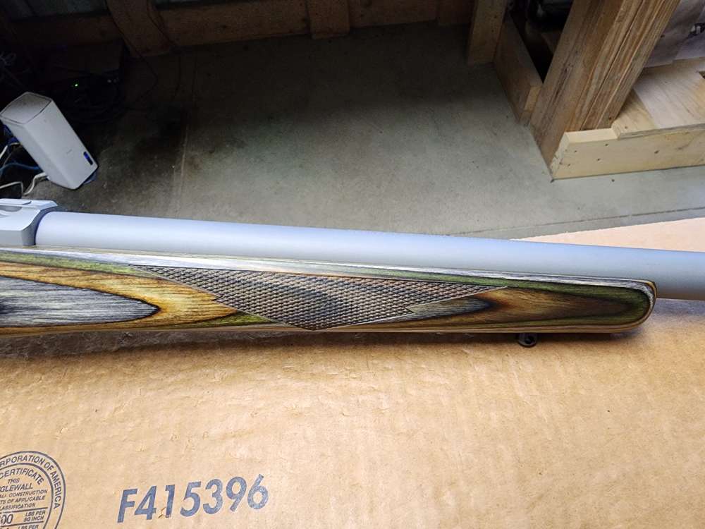 PICS! NEW RUGER M77/22 22 HORNET RIFLE 18.5 THREADED GREEN LAMINATE 77 NIB-img-11