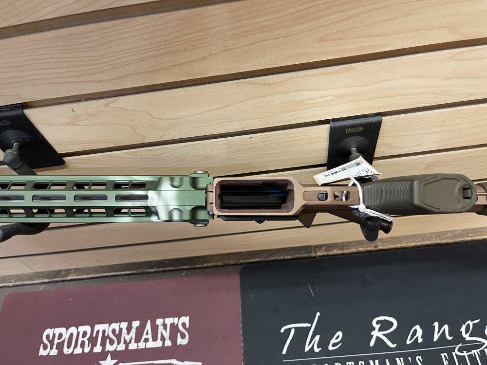Aero Precision M4E1 - 5.56 (See Specs) -img-12