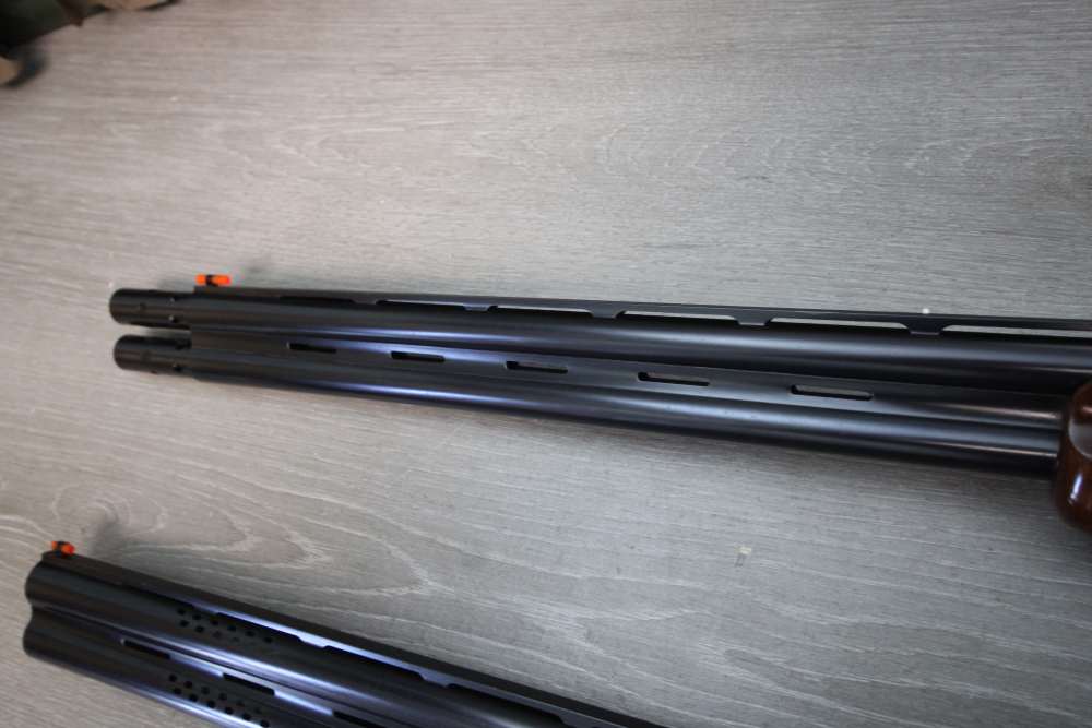 Winchester Model 101 Field Variation Grade 2, Two Barrel Hunting Set.-img-14