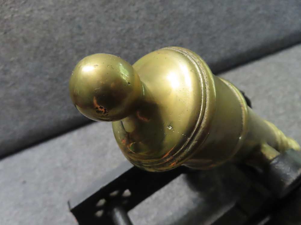 ANTIQUE BRASS BARREL .80 CALIBER SALUTE CANNON W/ROLLING CAST IRON CARRIAGE-img-5