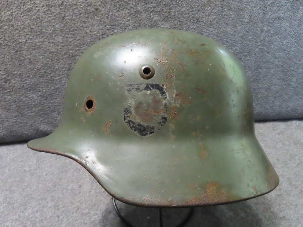 WWII GERMAN ARMY M35 DOUBLE DECAL HELMET SHELL-1939 DOME STAMP-APPLE GREEN-img-0