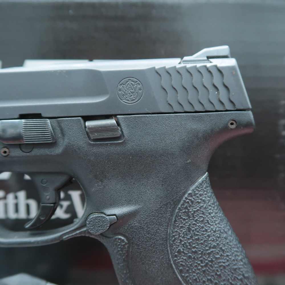 Smith & Wesson M&P9 Shield 9mm Semi-Auto Pistol 3.125" -img-3