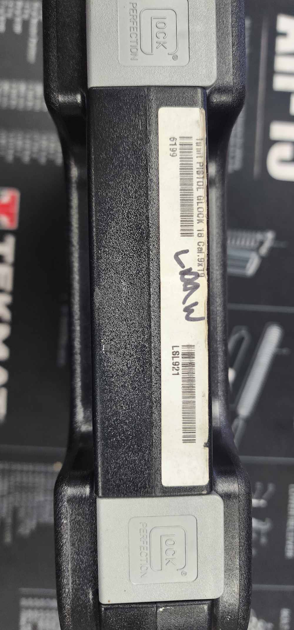 Glock 18 Slide with matching Barrel & Hard Case-img-3