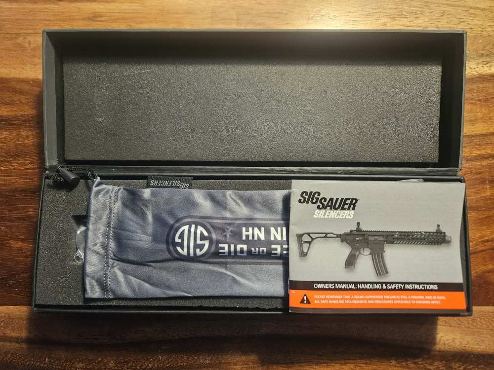 BRAND NEW OLD STOCK SIG SRD556Ti-QD Titanium 5.56 suppressor and mount-img-3