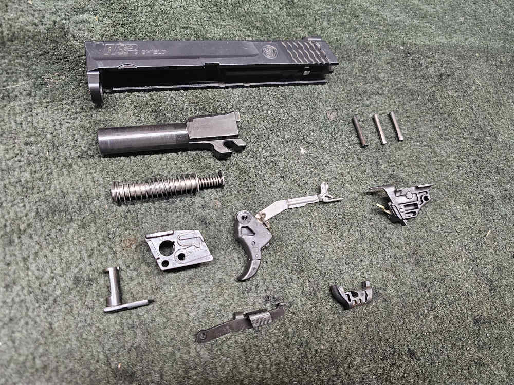 PARTS KIT | USED Smith & Wesson S&W M&P-9 Shield M1.0, M2.0 9mm 3.1" Barrel-img-0