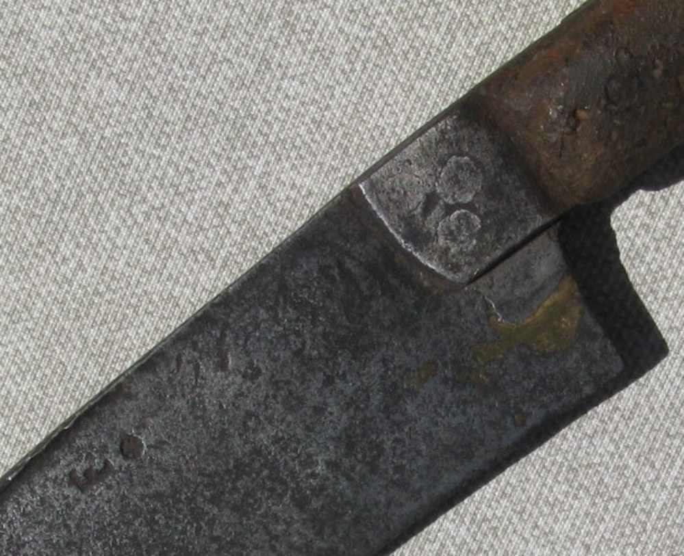 LATE RENAISSANCE PERIOD LARGE HAND MADE ENGLISH KNIFE  2 TOUCHMARKS c.1600s-img-2