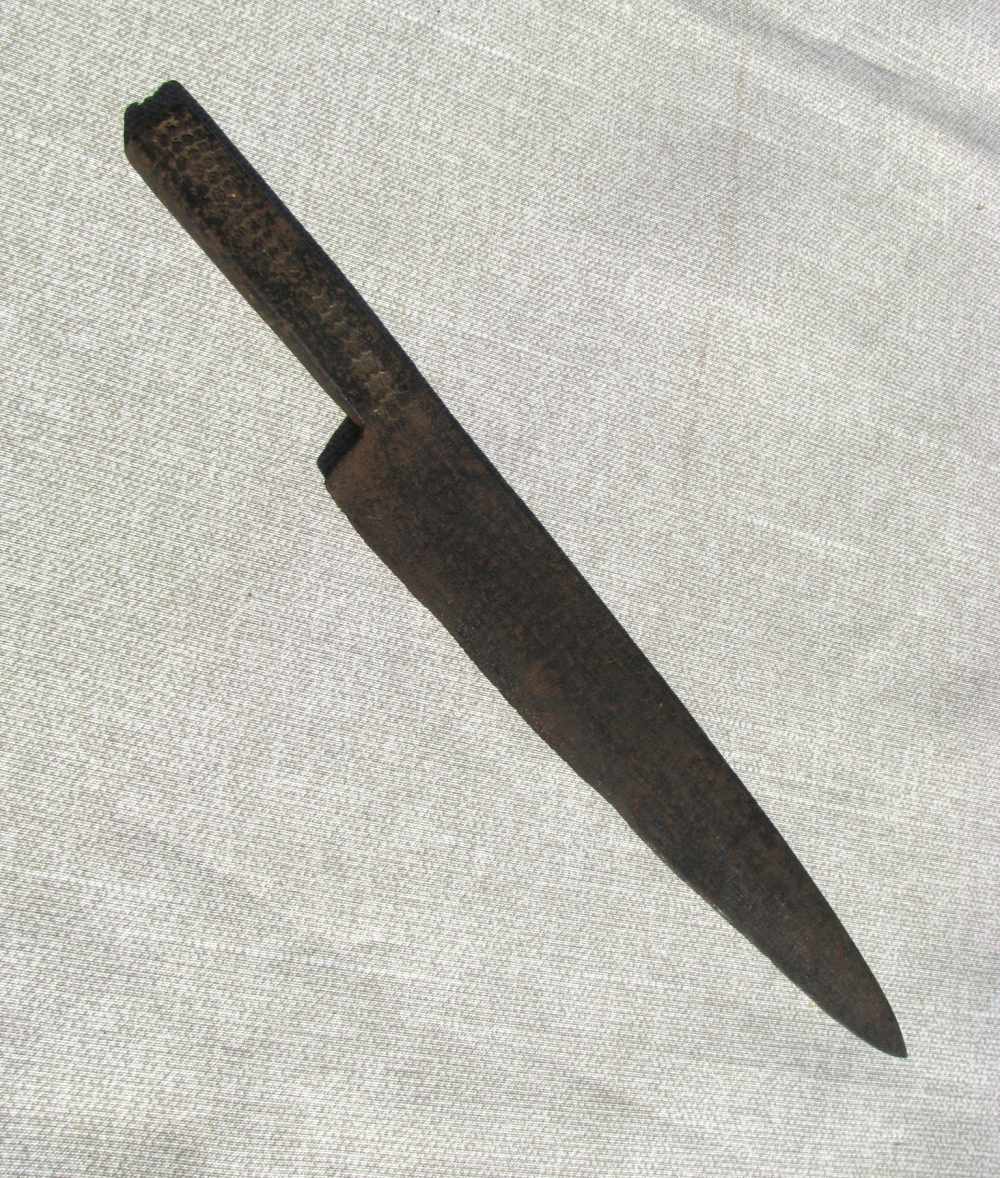 LARGE AMERICAN BOWIE* KNIFE FORGED FROM AN ENGLISH RASP FILE / CIRCA 1850-img-0