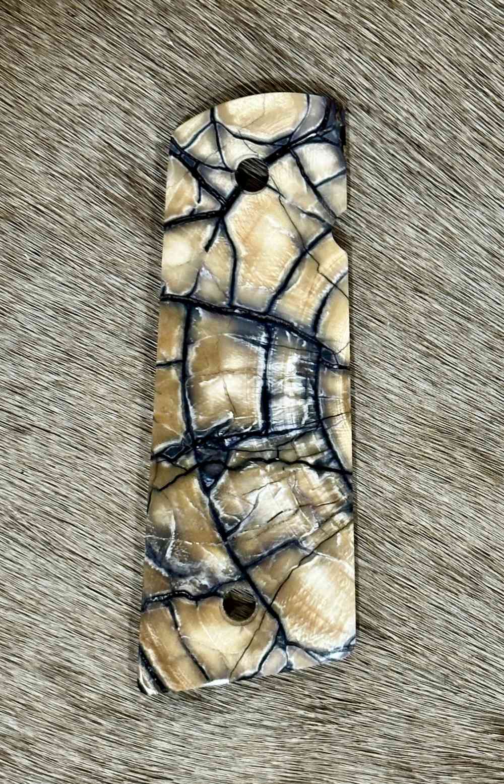 NIGHTHAWK CUSTOM CROSS-CUT MAMMOTH IVORY 1911 GOV'T / COMMANDER GRIPS-img-2
