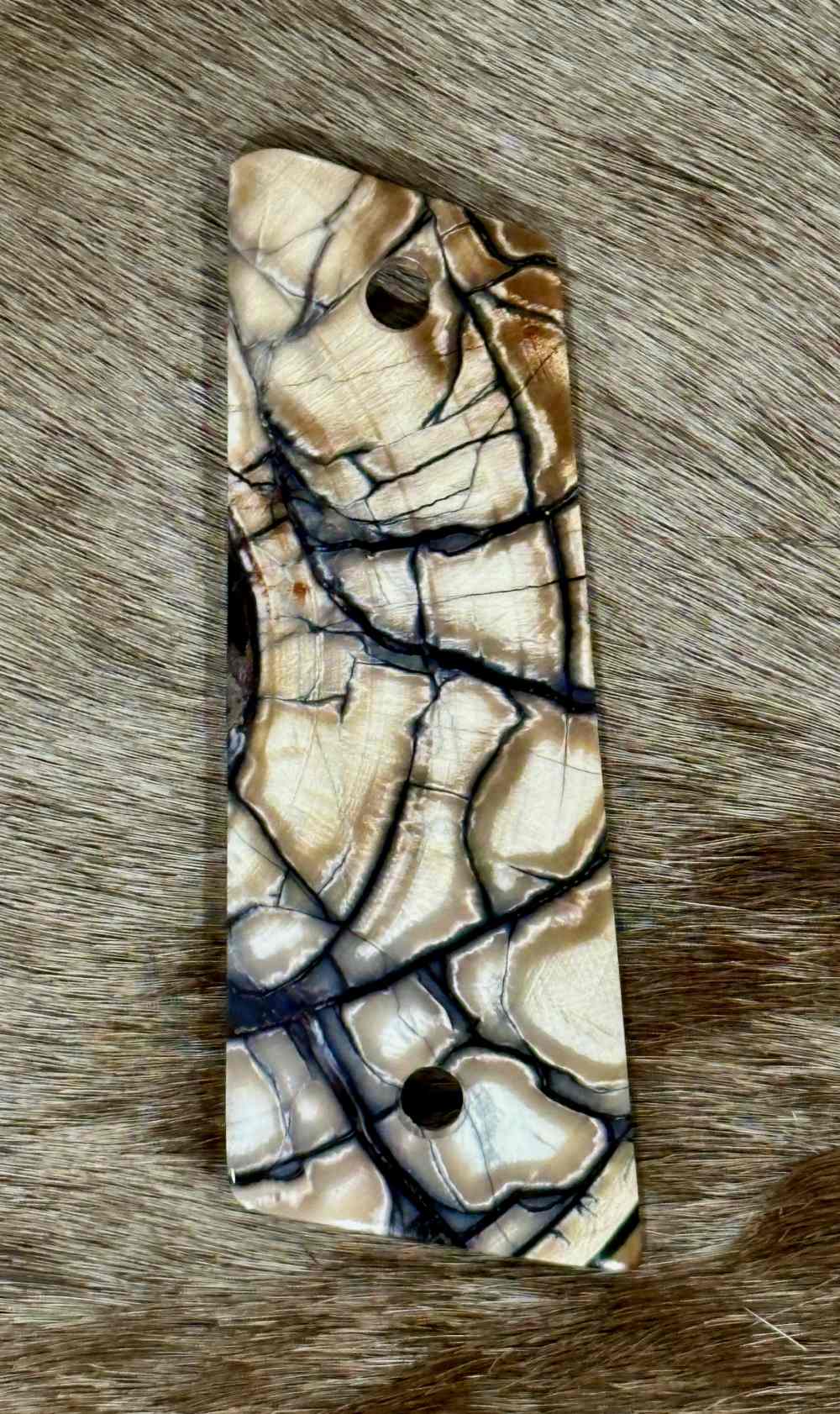NIGHTHAWK CUSTOM CROSS-CUT MAMMOTH IVORY 1911 GOV'T / COMMANDER GRIPS-img-3