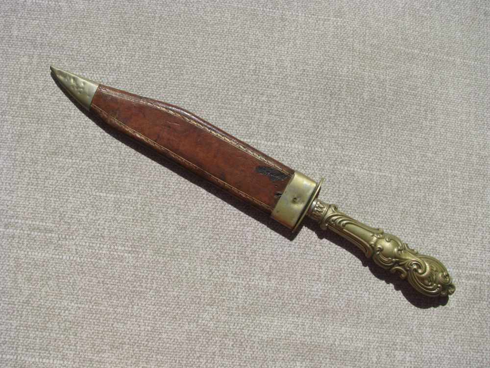 ANTIQUE BOWIE KNIFE AND ORIGINAL SHEATH CIRCA 1840’s – MID 1860’s-img-2