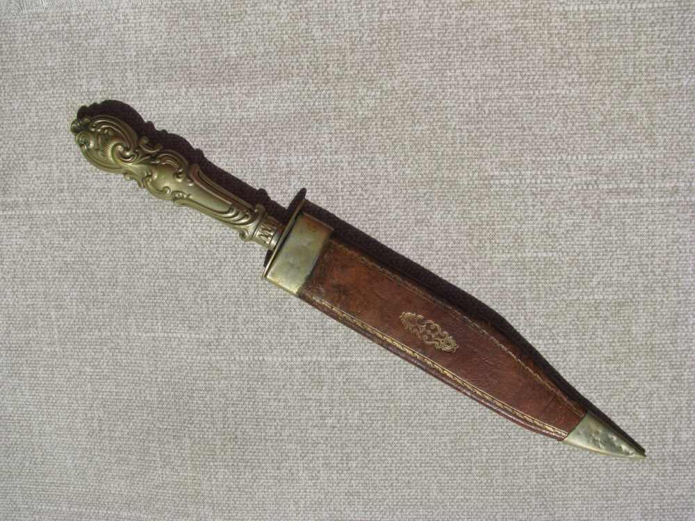 ANTIQUE BOWIE KNIFE AND ORIGINAL SHEATH CIRCA 1840’s – MID 1860’s-img-1