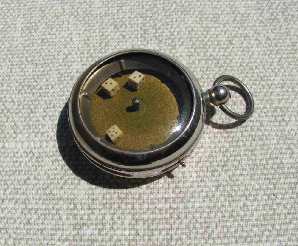 FINE ANTIQUE GAMBLERS 3 SPINNING DICE LEVER POCKET WATCH MECHANICAL GAME-img-0