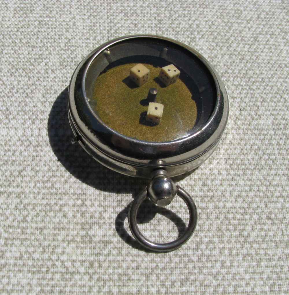 FINE ANTIQUE GAMBLERS 3 SPINNING DICE LEVER POCKET WATCH MECHANICAL GAME-img-3