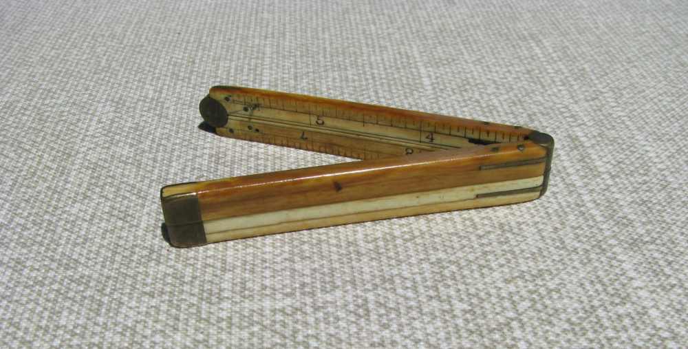 FINE ANTIQUE DESIRABLE SMALL HANDMADE 4 PIECE 12" SCRIMSHAWED FOLDING RULER-img-7