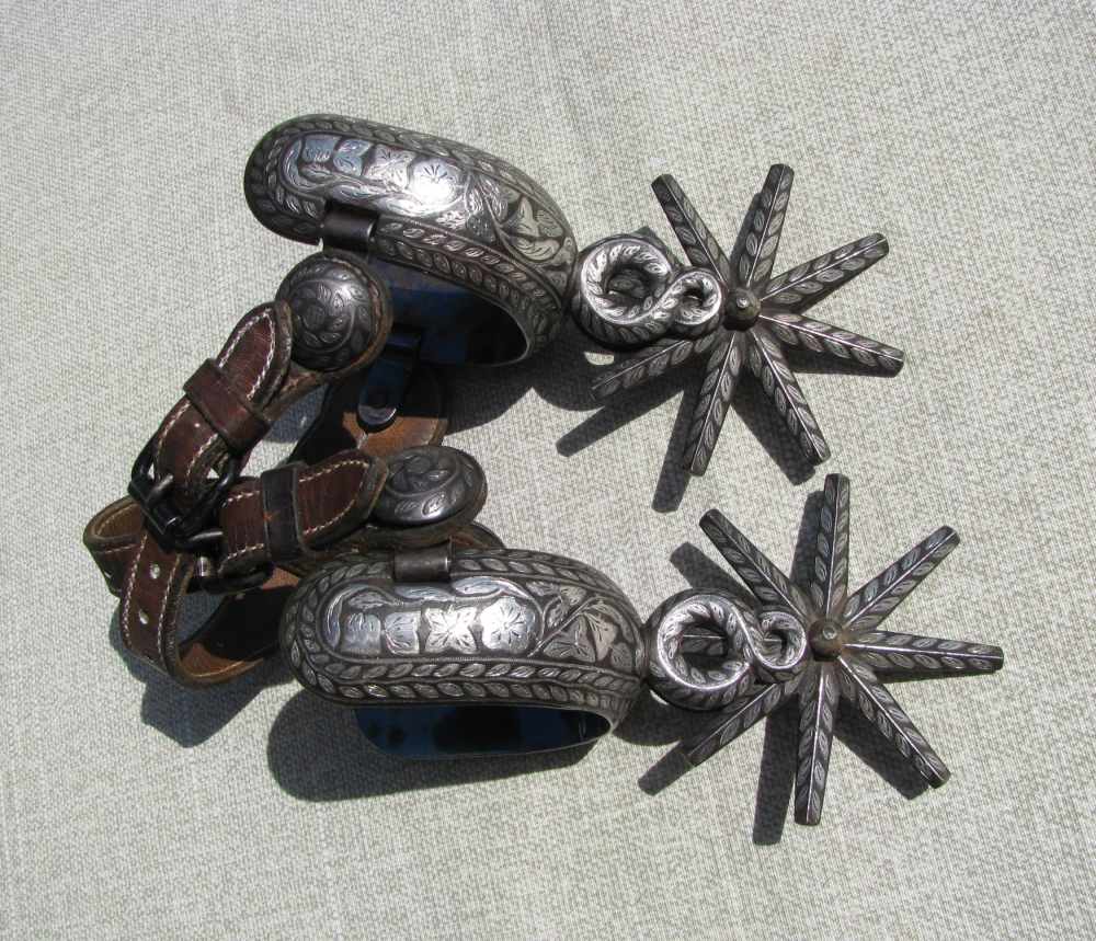 UNIQUE ANTIQUE MINT RARE BIG HEAVY FANCY 2 PATTERN INLAID CHARRO SPURS 1890-img-1