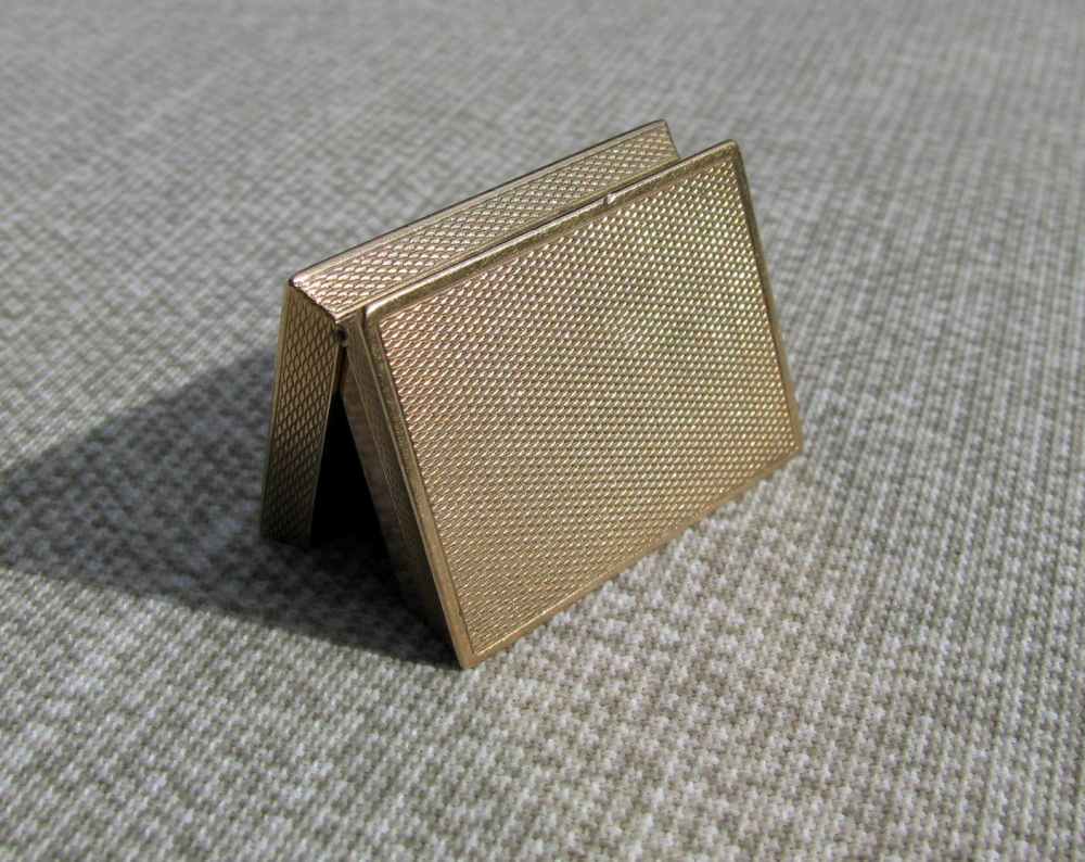  FINE ART DECO 9 KARAT GOLD PILL BOX LUXURY RETAILOR ASPREY LONDON 1935-img-2