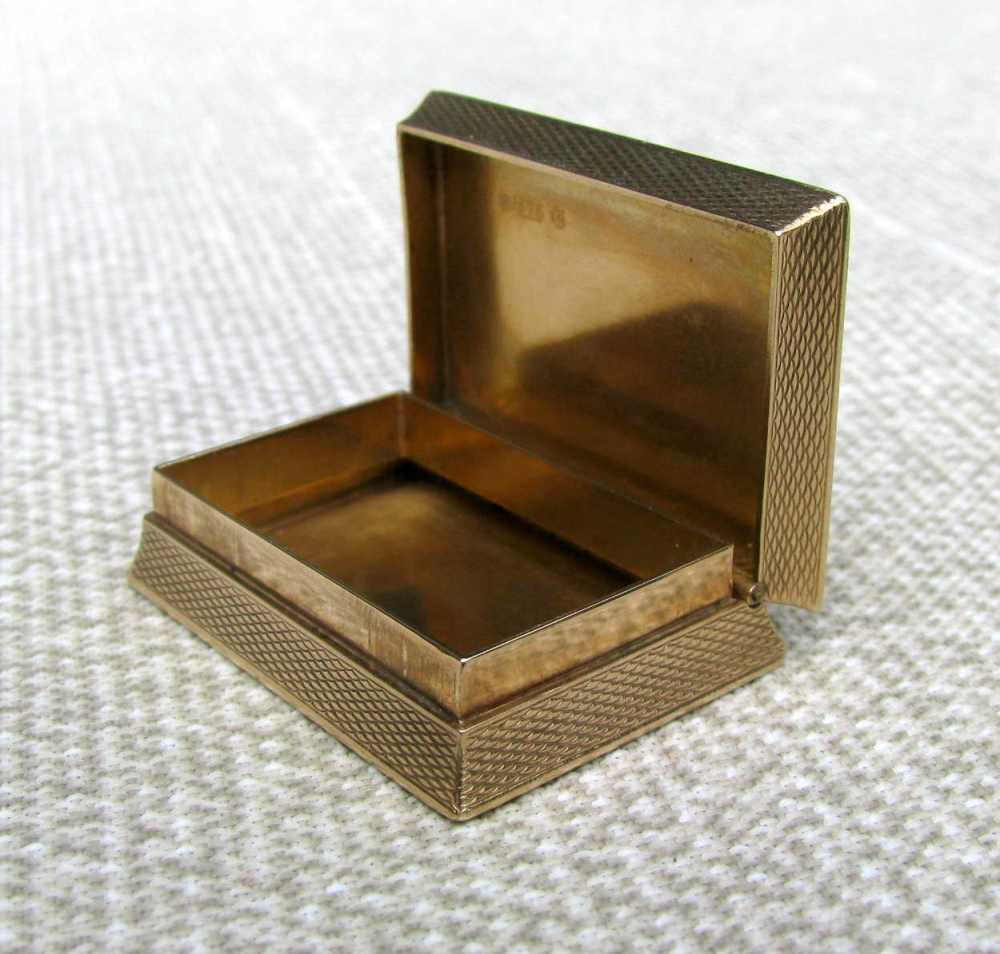  FINE ART DECO 9 KARAT GOLD PILL BOX LUXURY RETAILOR ASPREY LONDON 1935-img-21