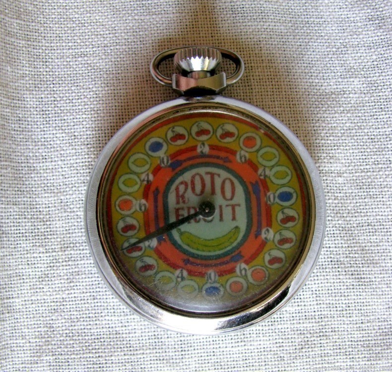 VINTAGE POCKET WATCH STYLE SLOT MACHINE MECHANICAL GAMBLING DEVICE-img-4