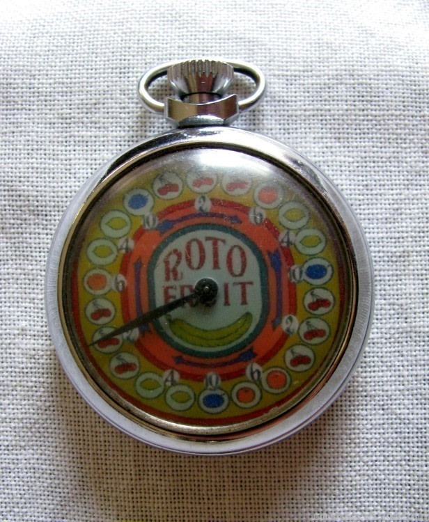 VINTAGE POCKET WATCH STYLE SLOT MACHINE MECHANICAL GAMBLING DEVICE-img-5