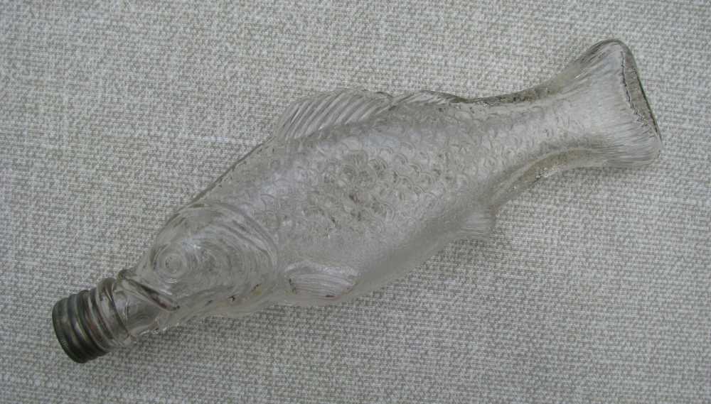 PRE-PROHIBITION HANDMADE MINTY AMERICAN FOLKART FIGURAL FISH WHISKEY FLASK -img-11