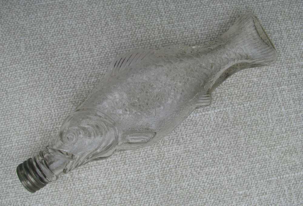 PRE-PROHIBITION HANDMADE MINTY AMERICAN FOLKART FIGURAL FISH WHISKEY FLASK -img-2