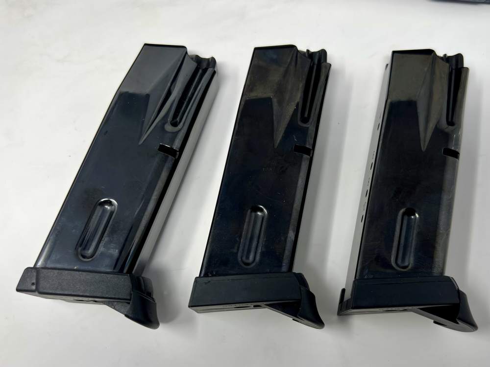 Beretta PX4  custom subcompact 40 night-sights, 3x mag 10rd talon -img-4