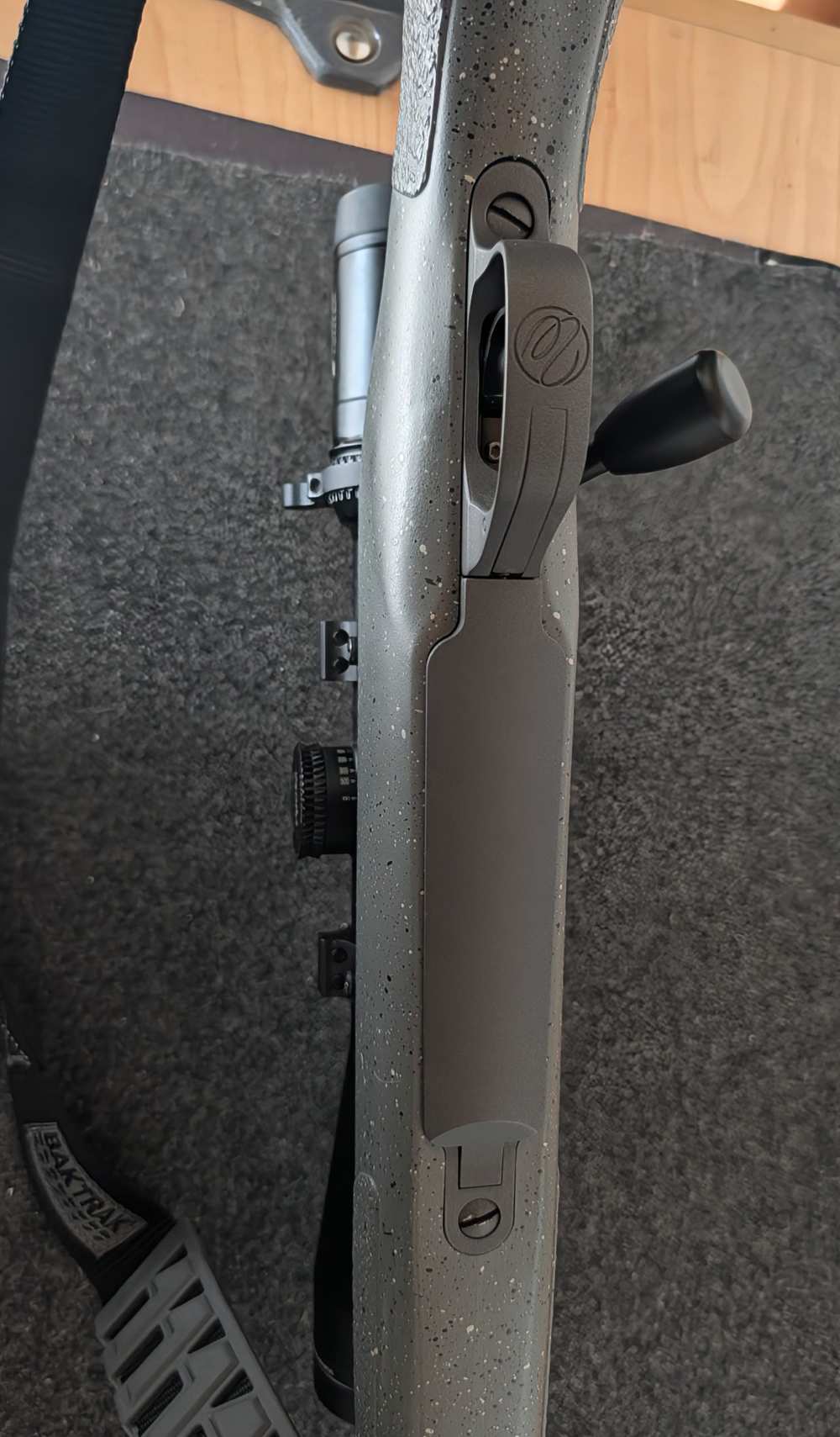Weatherby Mark V Hunter .243 Win Cerakote Vortex Viper 4-16x44 - Hunt Ready-img-12
