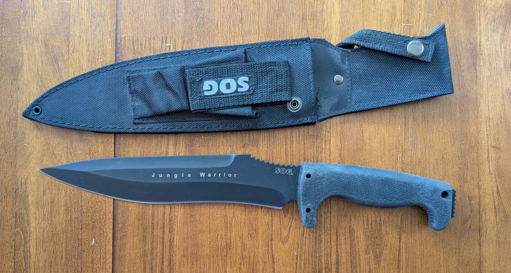Fixed Blade Knife Lot (3) – Cold Steel & SOG – w/ Sheaths-img-18