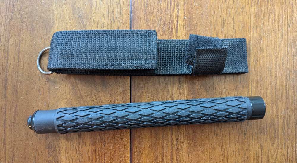 Knife & Expandable Baton Lot (4) – Gerber, MTech, Honshu – Like New-img-37