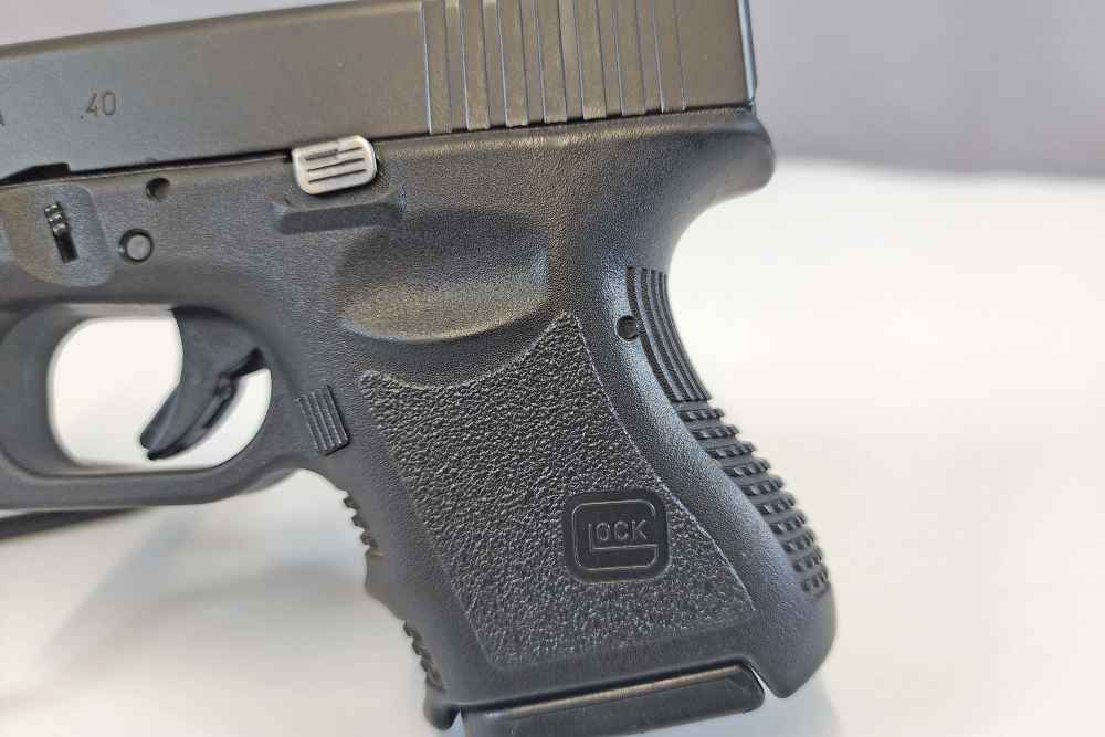  Glock 27 Gen 3 .40 S&W Subcompact - Includes 5 Magazines & Holster!-img-5