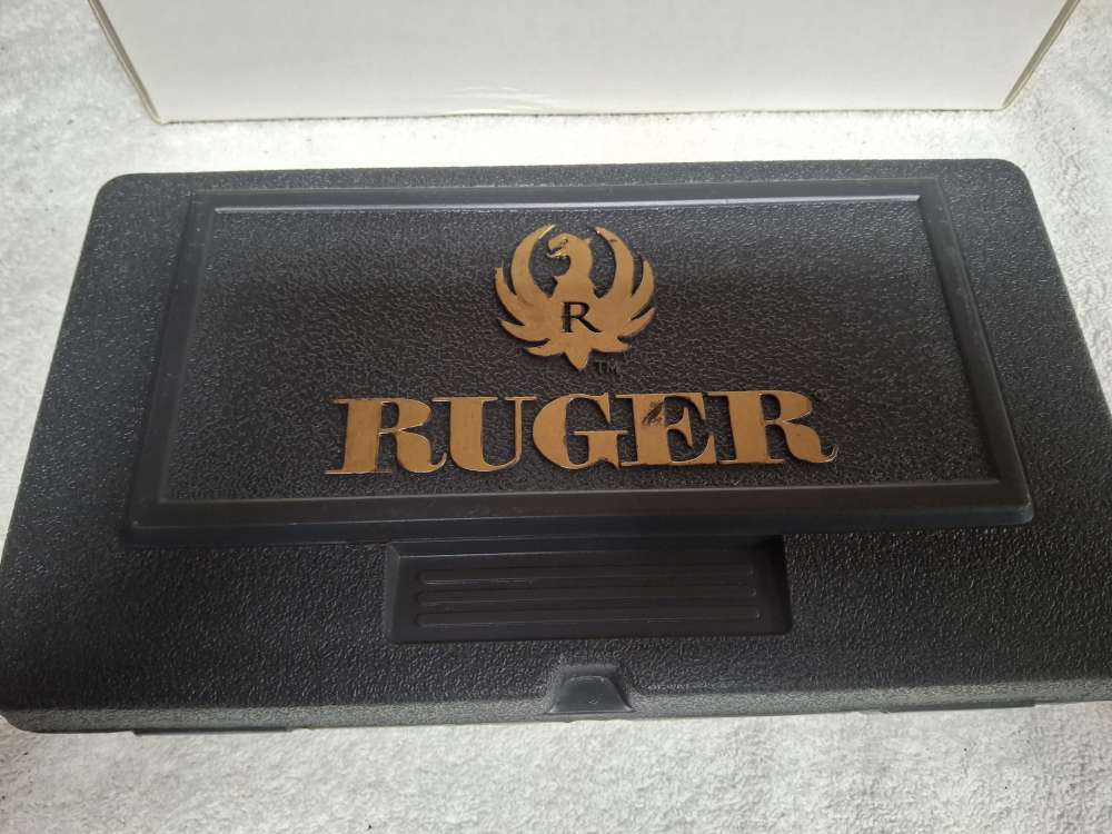 Ruger mark III 22/45 41/2" Bull Barrel-img-2