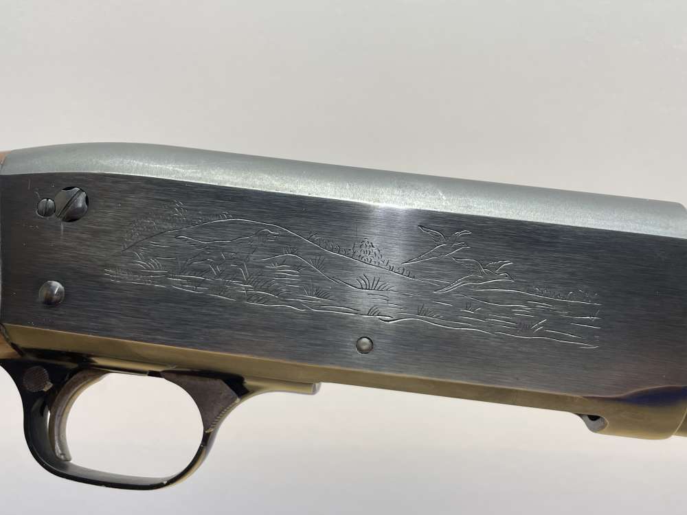 Ithaca 37 Deerslayer Featherlight 16GA 26" Blued *DEPENDABLE PUMP-ACTION*-img-8