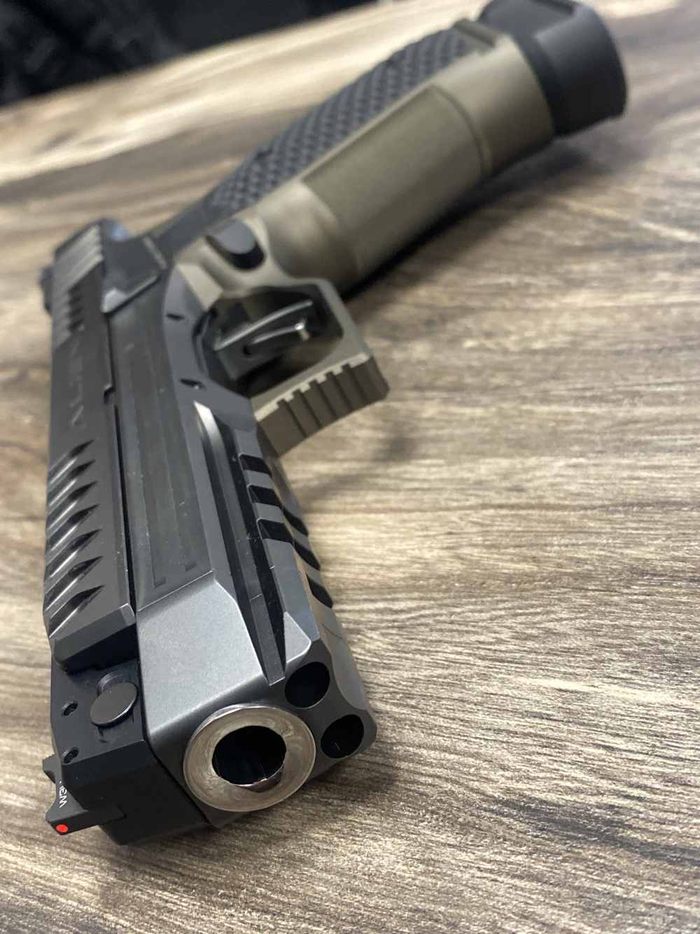 New Laugo Arms Alien Standard Kit 9mm -img-4
