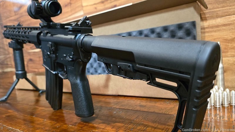 AR 15 5.56 with Red Dot -img-14
