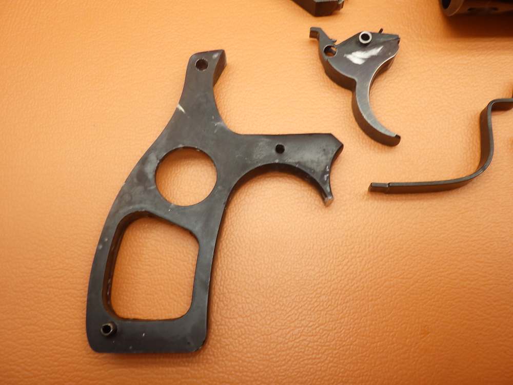 Charter Arms Undercover .38 Special 2" Bbl Repair Parts Cylinder Ejector-img-2