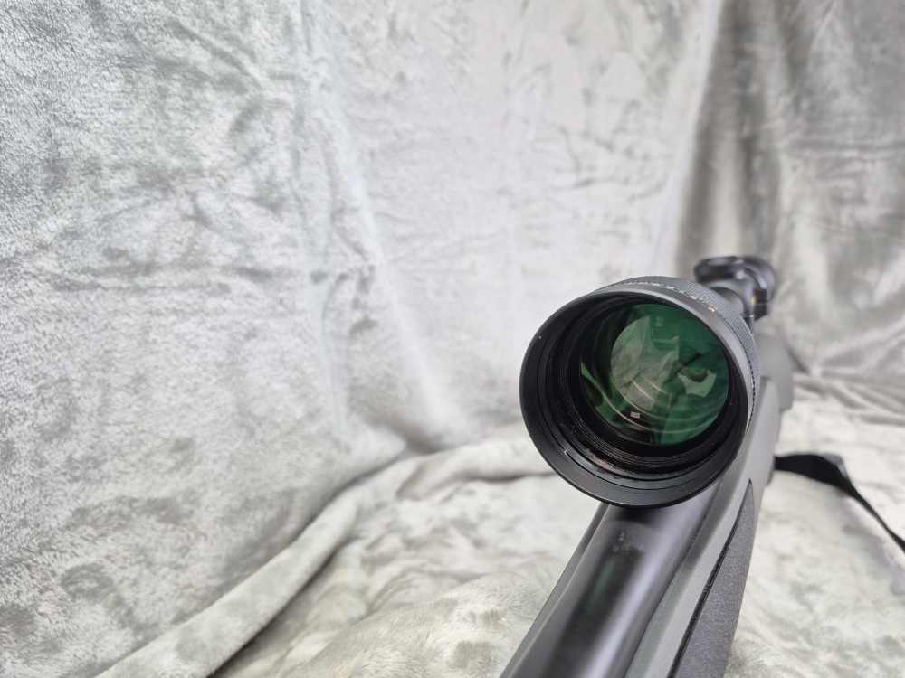 Weatherby Vanguard Synthetic .243 Win Bolt Action Simmons 6.5-20x44 Scope -img-11