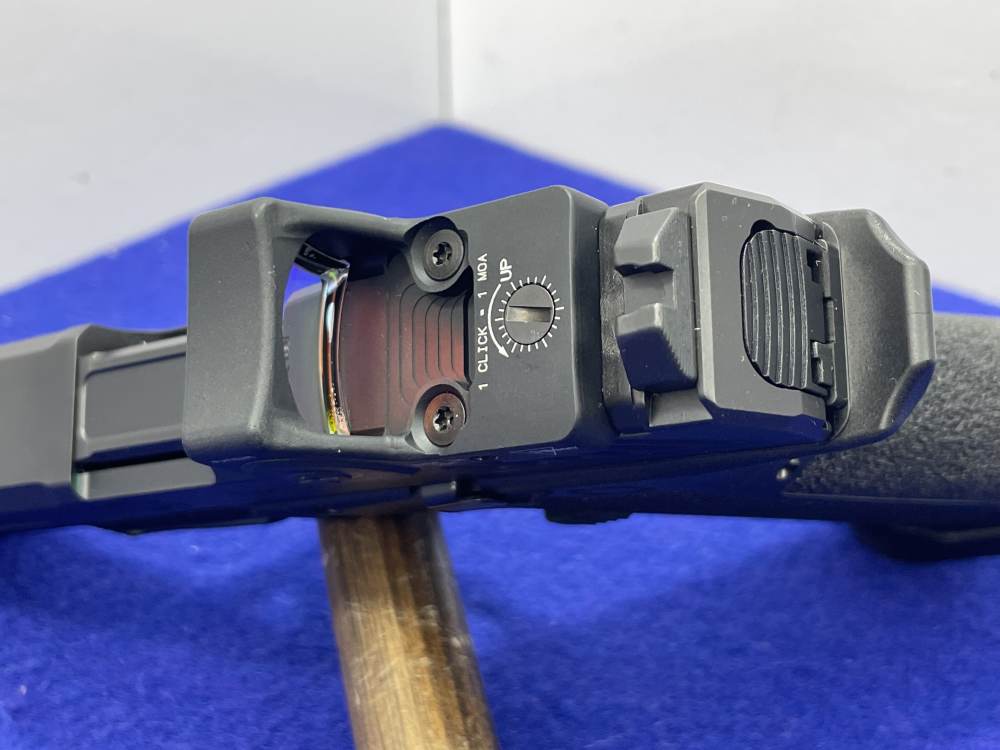 Shadow Systems DR920 9mm 5" Blk *TRIJICON RMR W/ THREADED FLUTED BARREL*-img-28