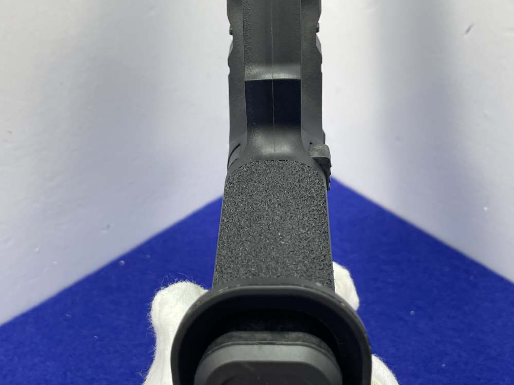 Shadow Systems DR920 9mm 5" Blk *TRIJICON RMR W/ THREADED FLUTED BARREL*-img-36